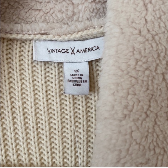 VINTAGE AMERICA Faux fur Foil Detail Sherpa Vest - Picture 6 of 6